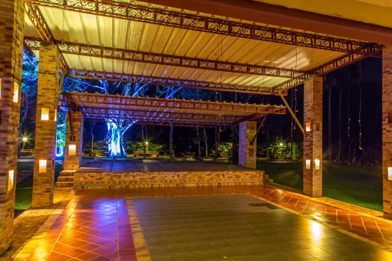 Apiay Hotel Hacienda Gualanday מראה חיצוני תמונה