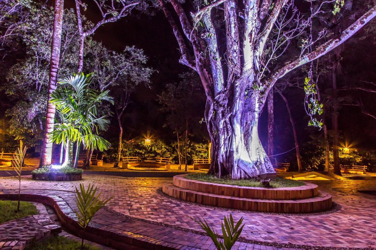 Apiay Hotel Hacienda Gualanday מראה חיצוני תמונה